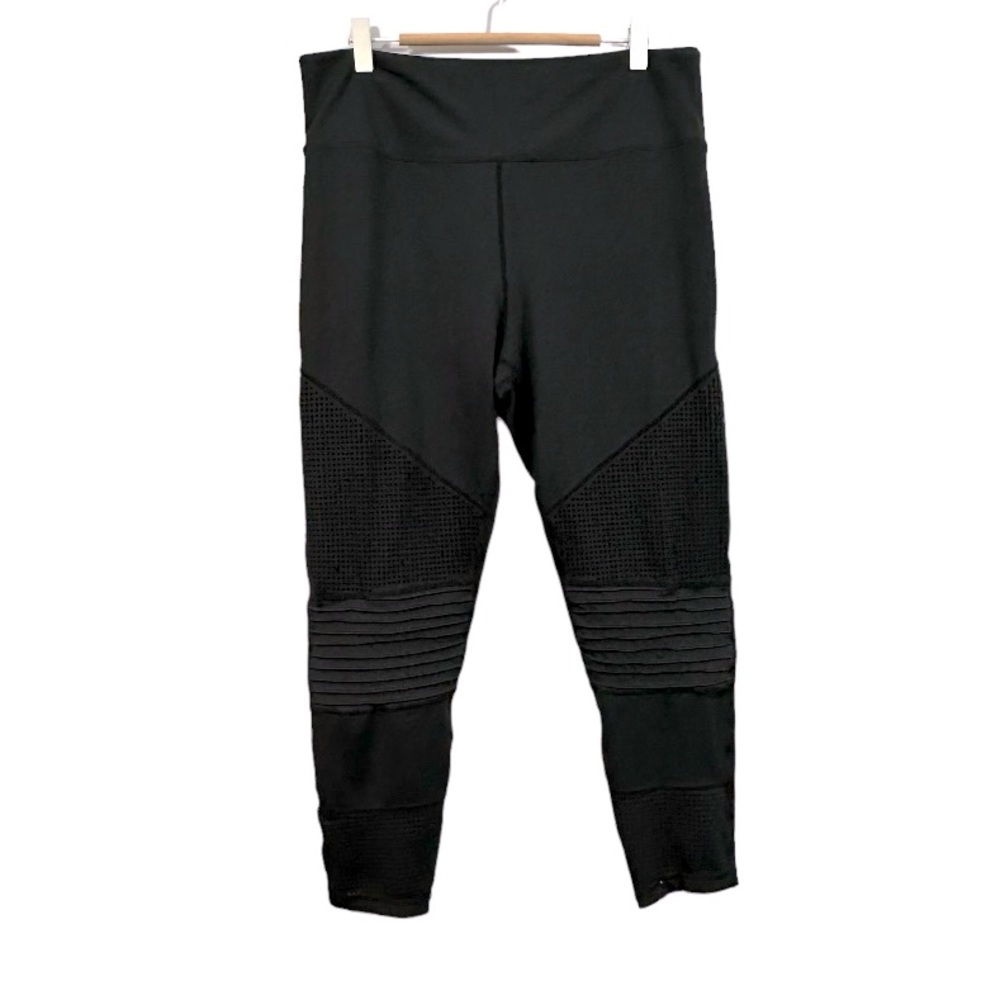 Zyia Black Mesh Cutout Athletic Workout Leggings Size 16-18